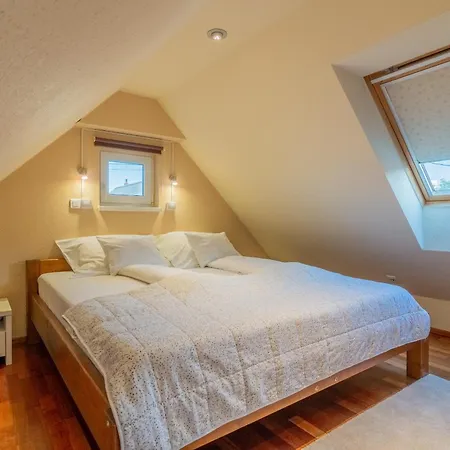 Apartment D12 *